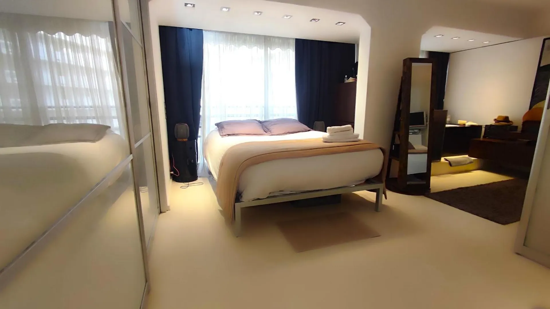 公寓 Superbe Apartement Vue Panoramique Sur La Mer 戛纳