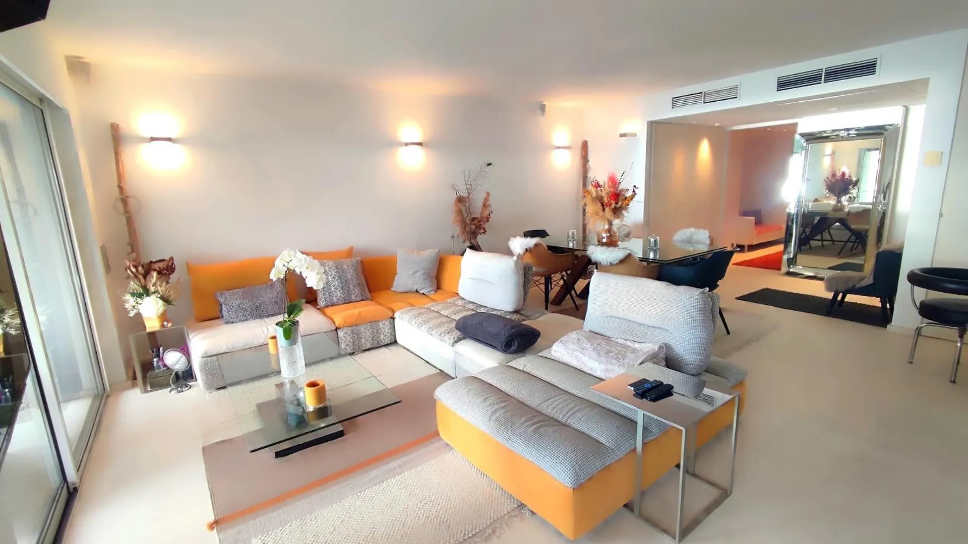 Superbe Apartement Vue Panoramique Sur La Mer Cannes Apartmán