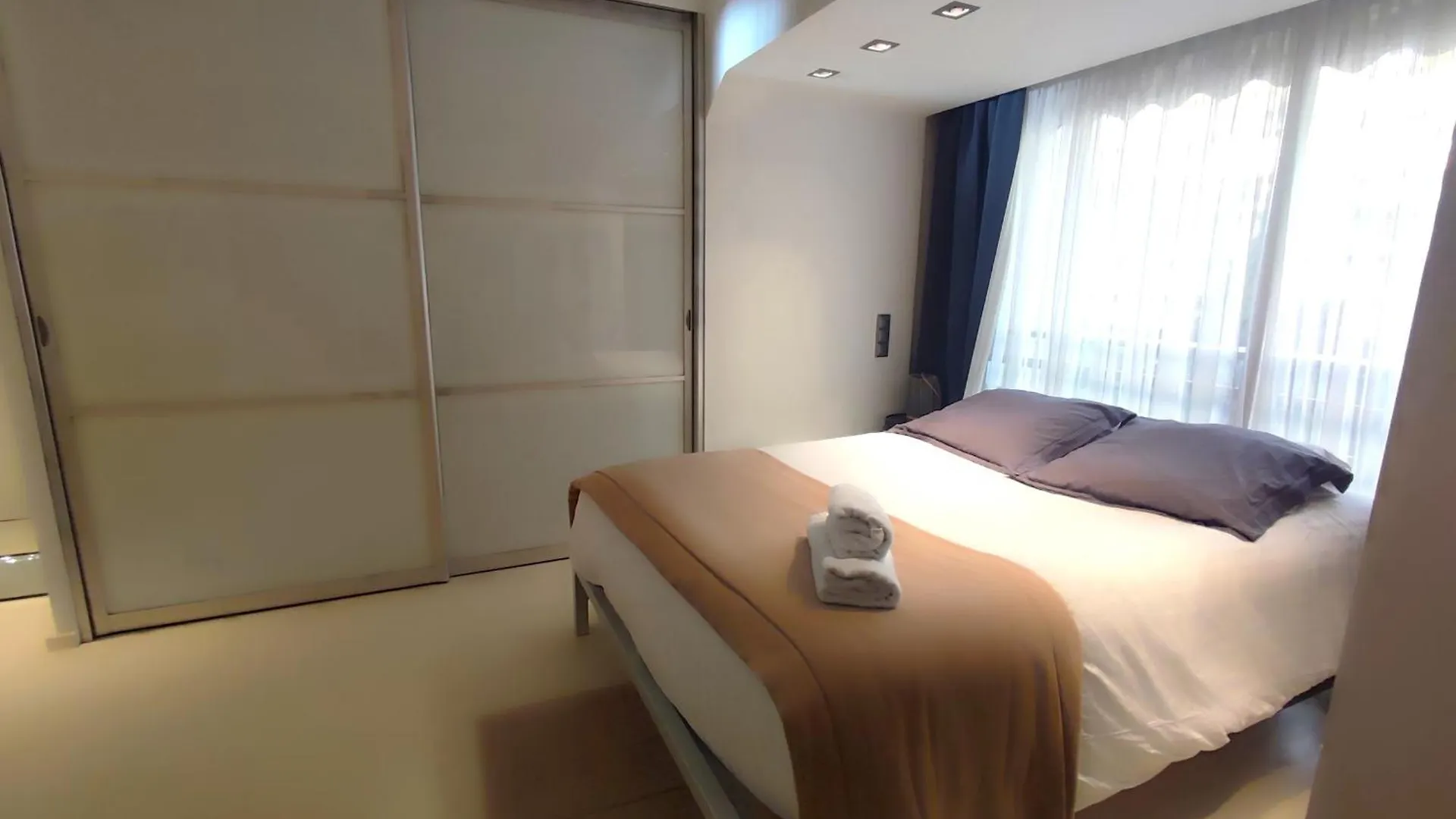 Superbe Apartement Vue Panoramique Sur La Mer Cannes Apartmán